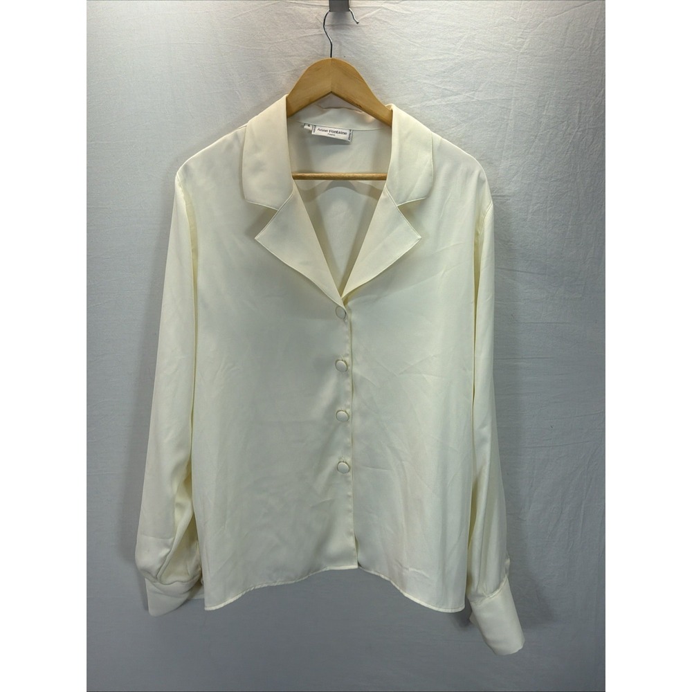 Anne Fontaine Ivory Satin V Neck Blouse Size 4 Made in France Luxe Long Sleeve